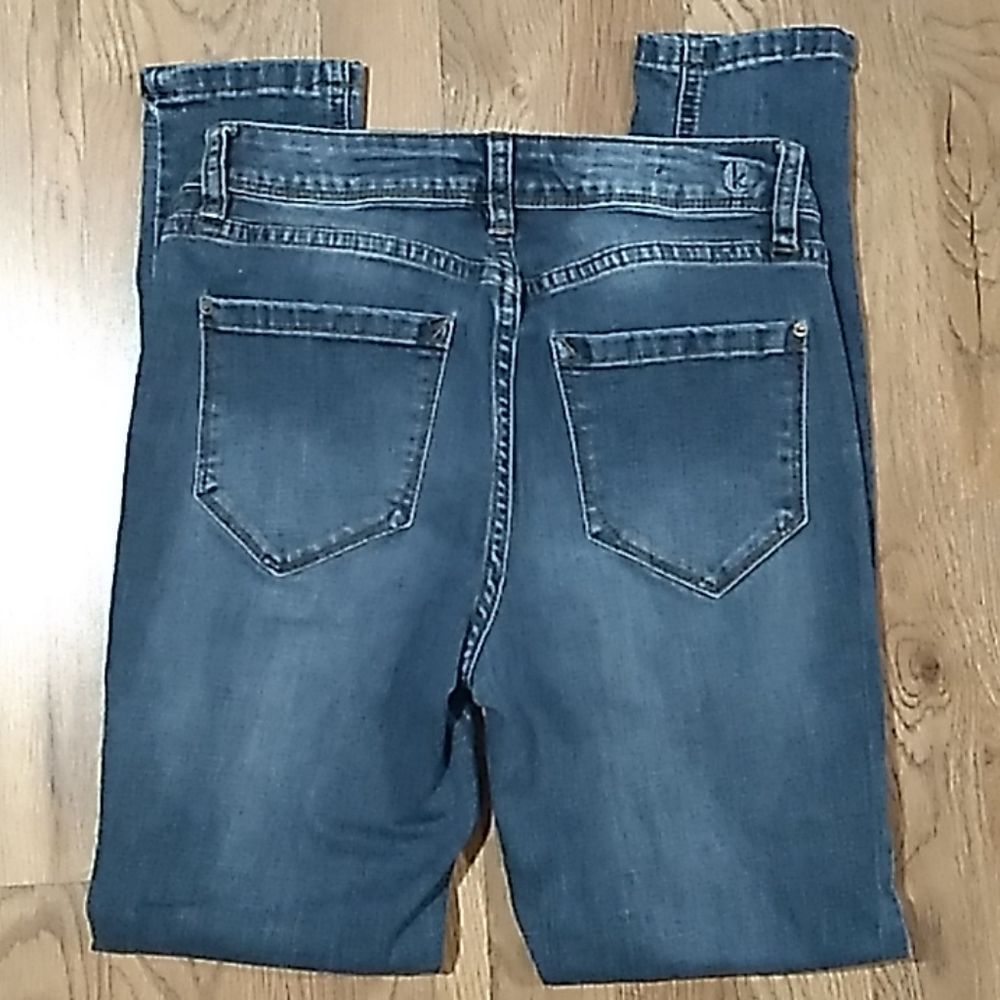 Kensie Skinny Effortless Ankle MI Rise Jeans. - Picture 3 of 10